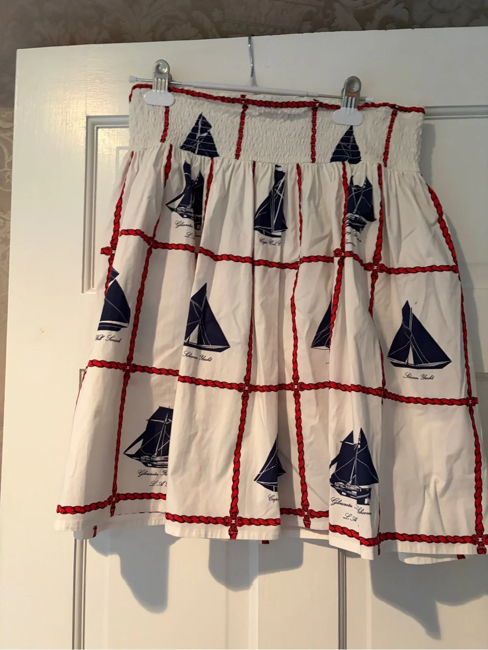 Tory Burch White Smocked Skirt with Navy Sailboat Print and Red Trim 10 M